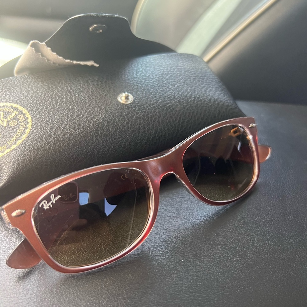 Ray-Ban Brown Gradient New Wayfarer Sunglasses - Unisex
